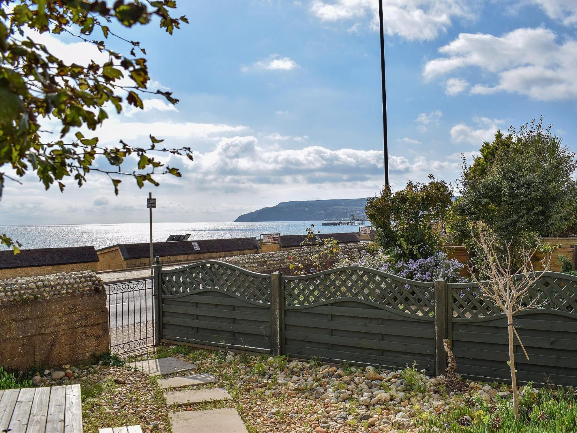 Little Lismoy Villa Sandown Exterior photo
